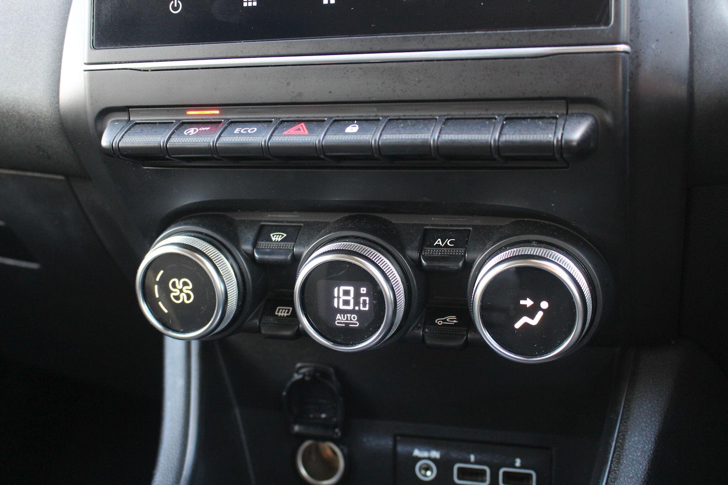 Used Renault Captur 2022 for sale - 76952498: Photo 40