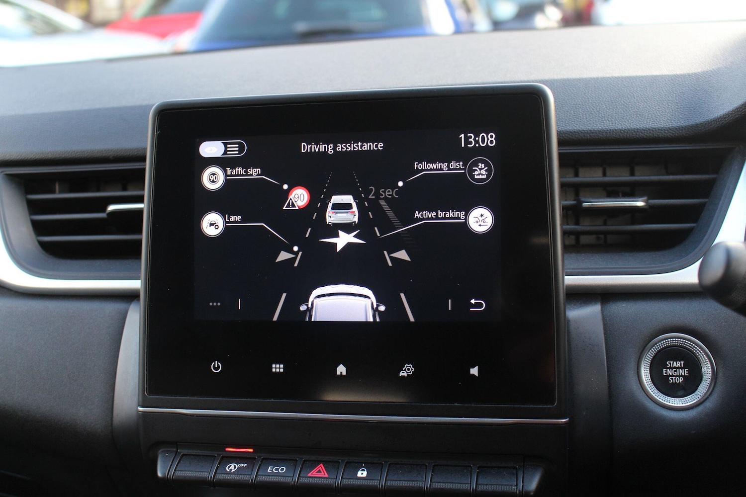 Used Renault Captur 2022 for sale - 76952498: Photo 53