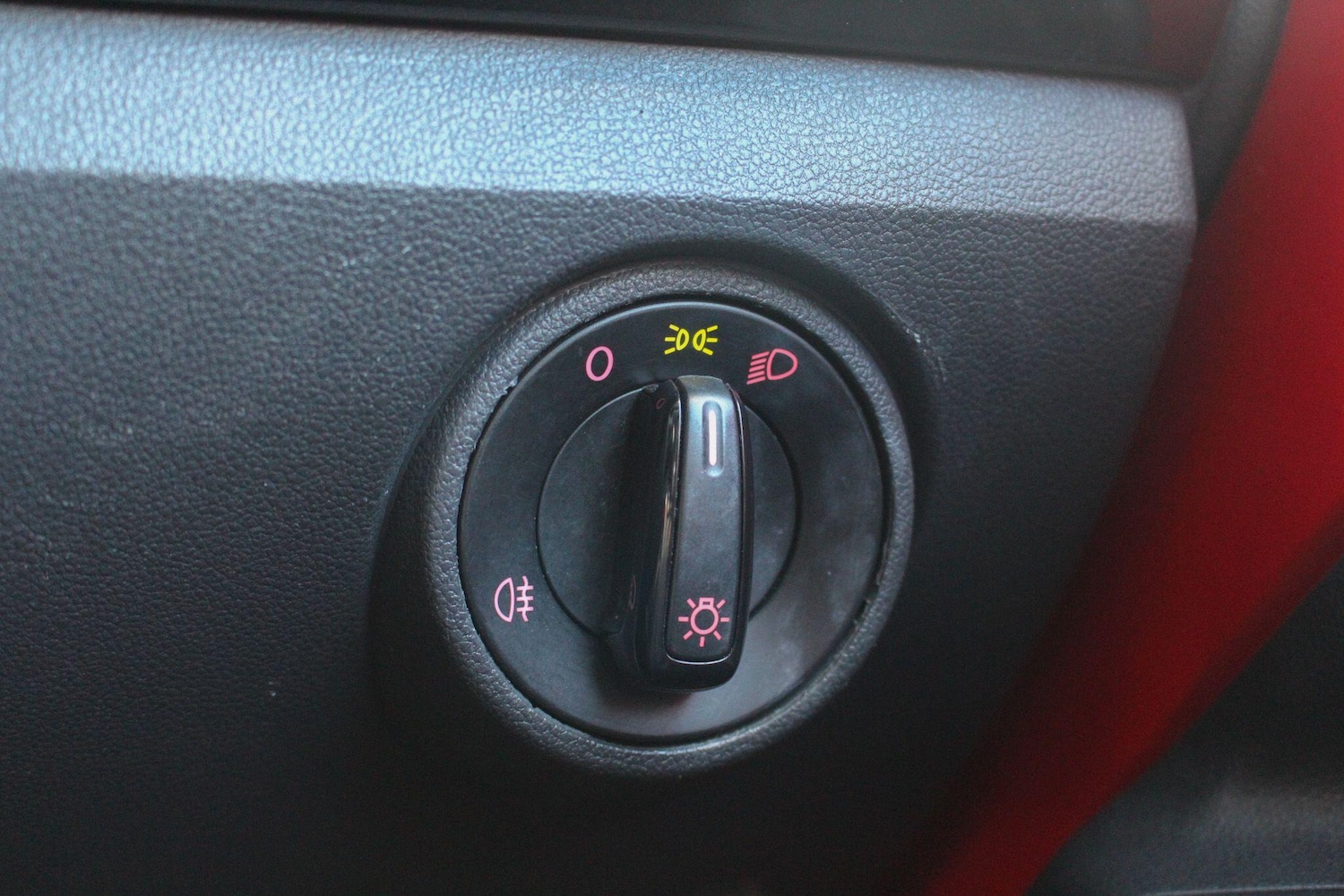 Used Volkswagen up! 2012 for sale - 76942440: Photo 24