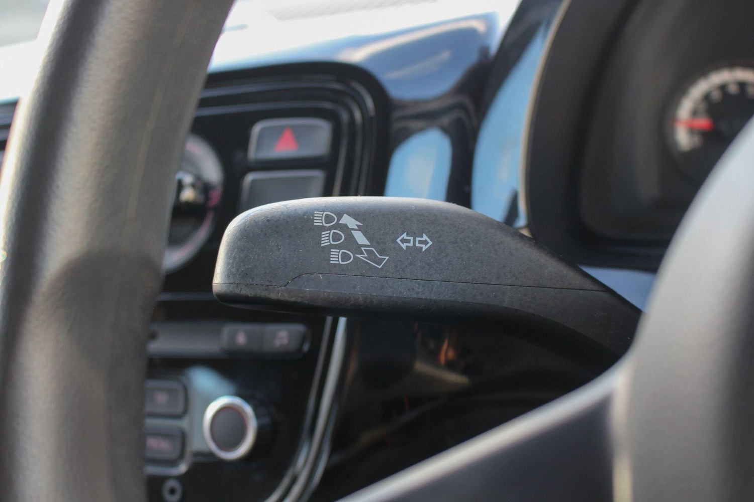 Used Volkswagen up! 2012 for sale - 76942440: Photo 26