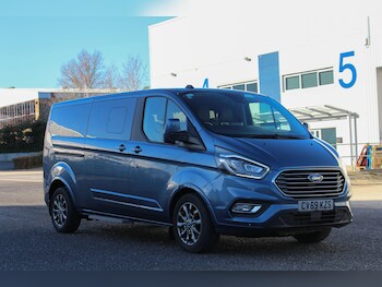 Used Ford Tourneo Custom 2019 for sale - 77155264: Photo