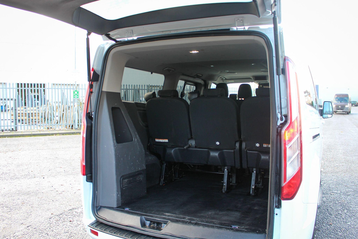 Used Ford Tourneo Custom 2020 for sale - 76898451: Photo 10
