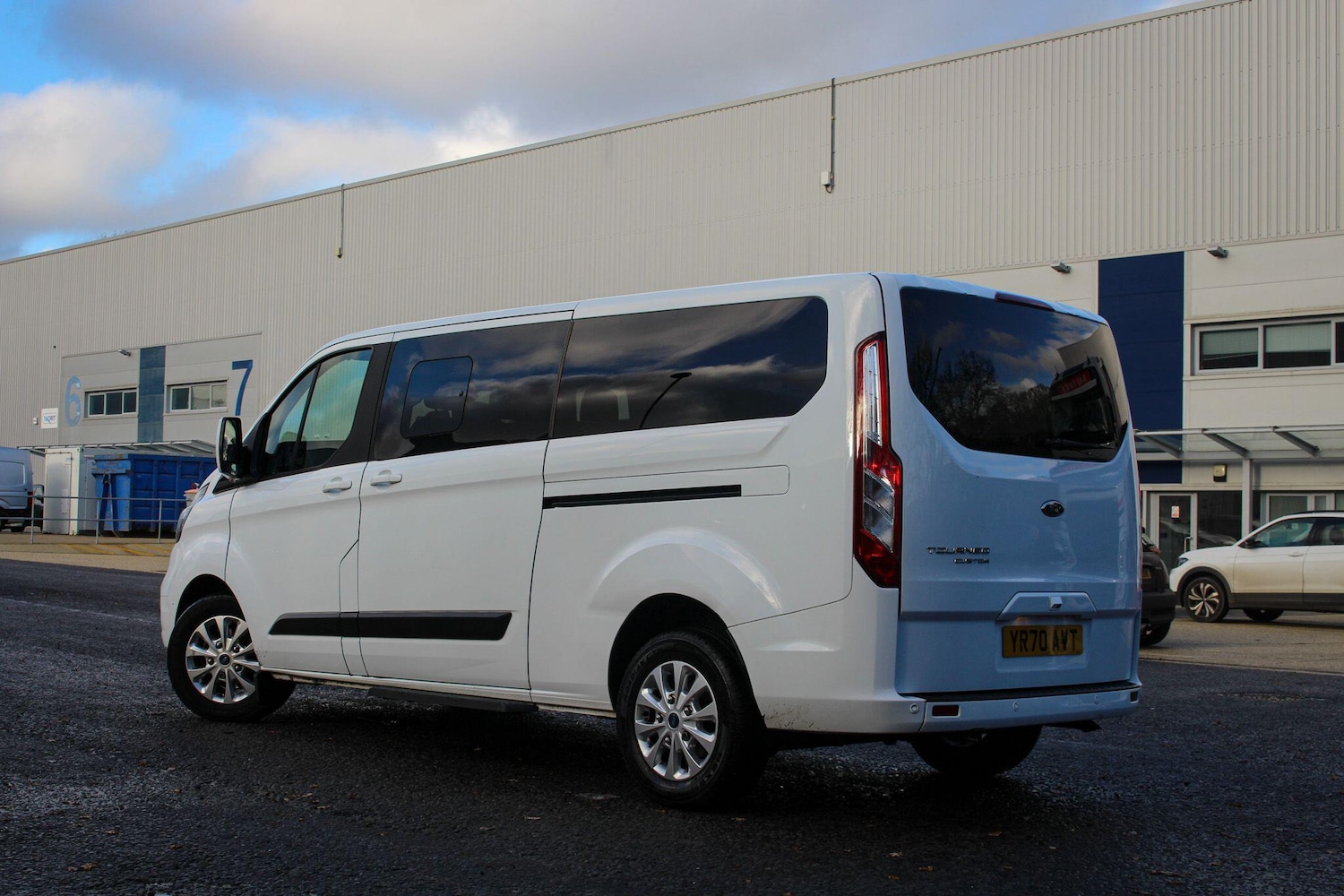 Used Ford Tourneo Custom 2020 for sale - 76898451: Photo 3