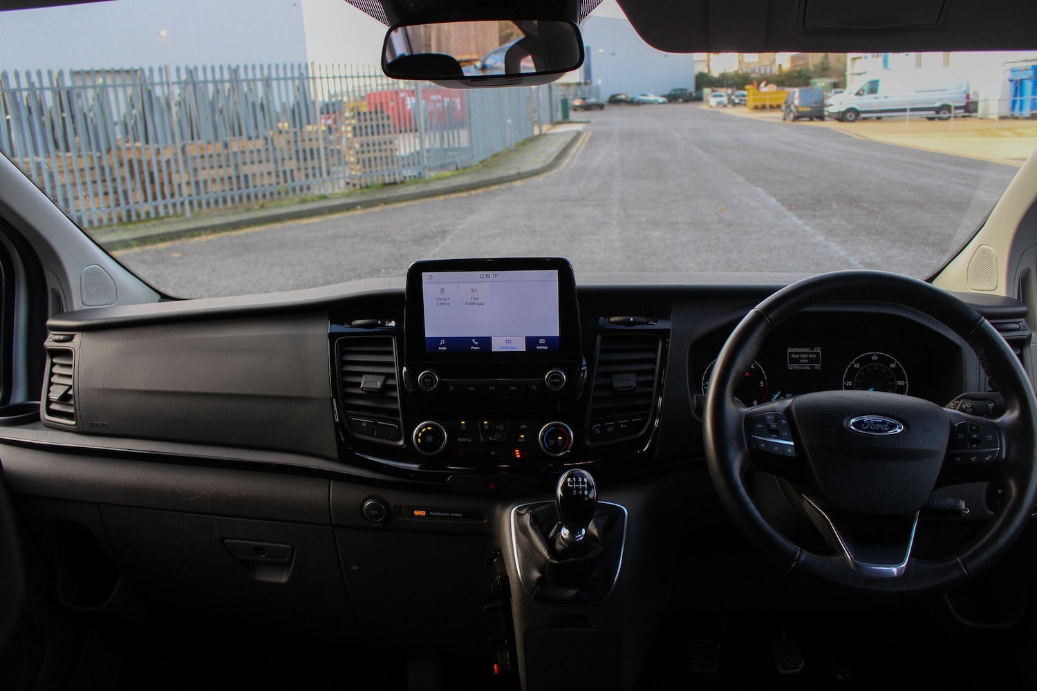 Used Ford Tourneo Custom 2020 for sale - 76898451: Photo 32