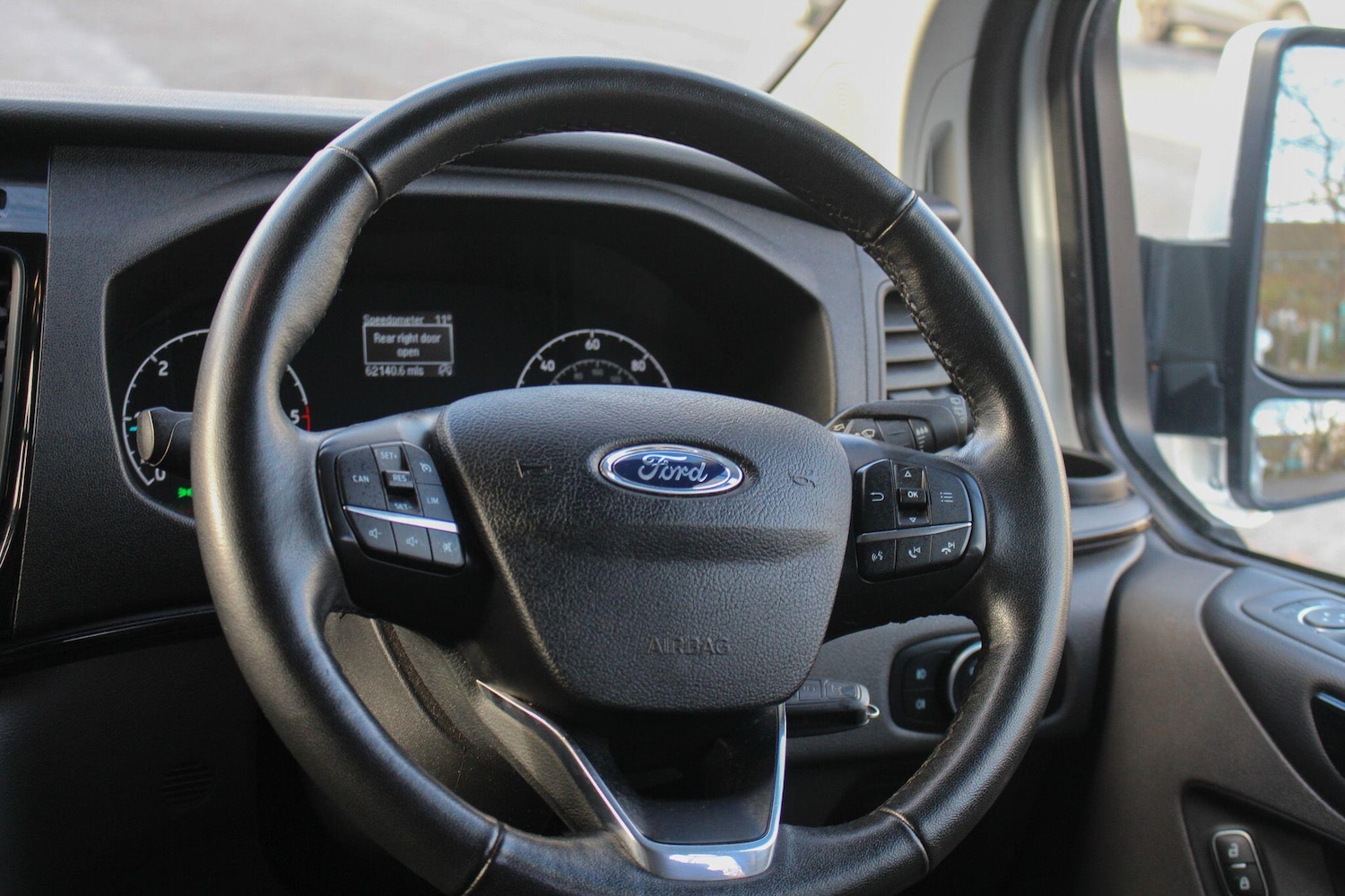 Used Ford Tourneo Custom 2020 for sale - 76898451: Photo 34