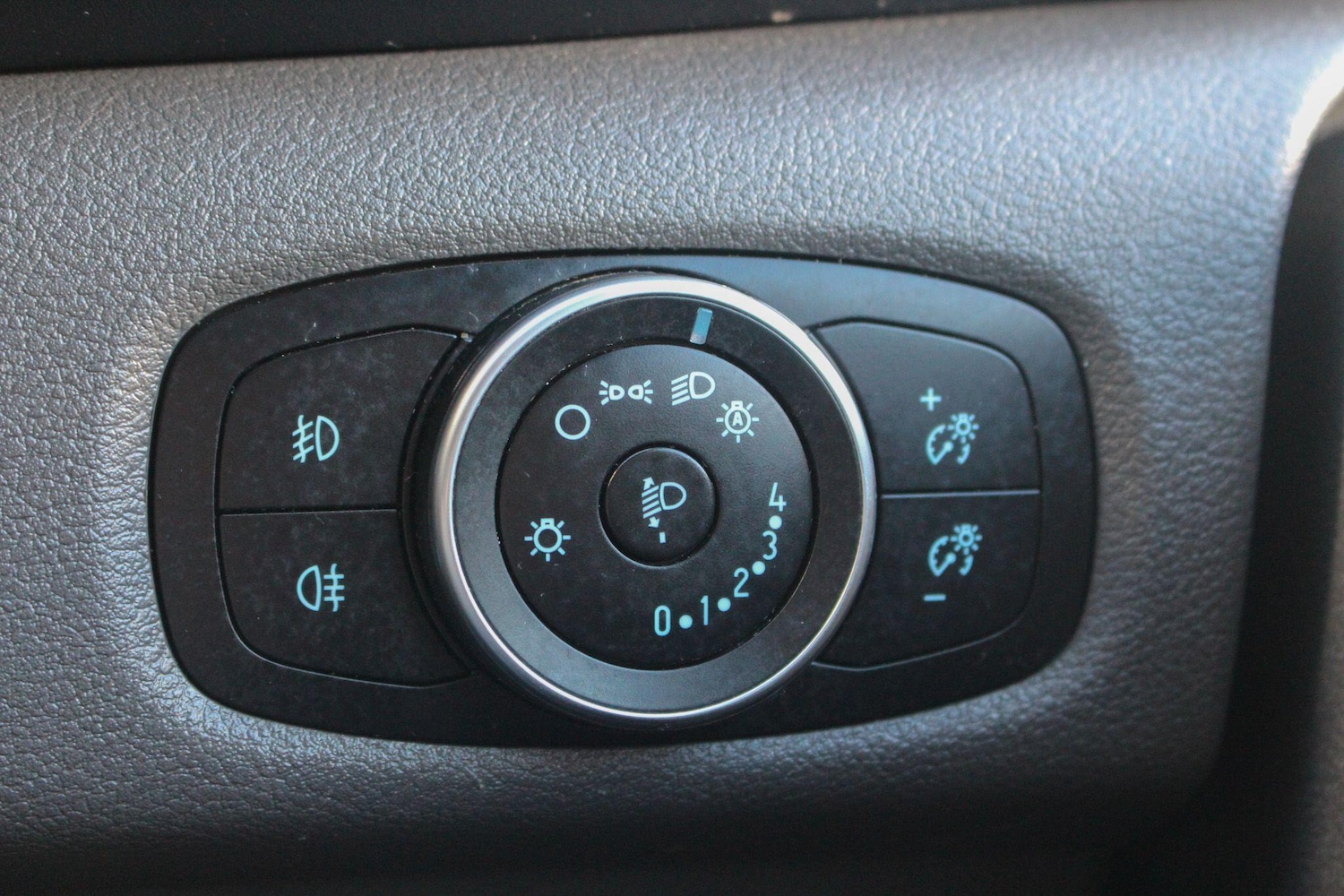 Used Ford Tourneo Custom 2020 for sale - 76898451: Photo 36