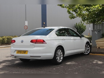 Used Volkswagen Passat 2015 for sale - 79532624: Photo