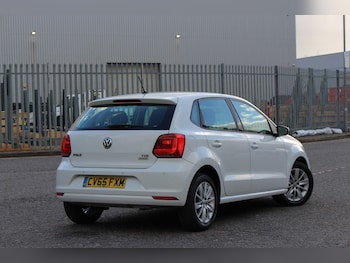 Used Volkswagen Polo 2015 for sale - 78535223: Photo