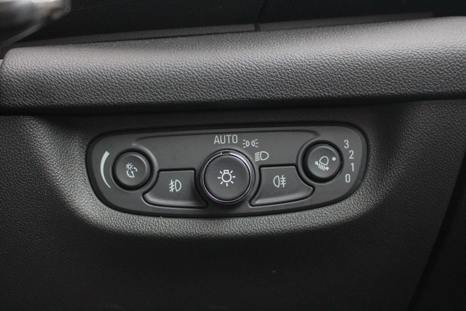 Used Vauxhall Insignia 2020 for sale - 77267145: Photo 36