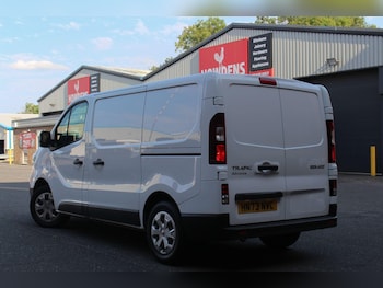 Used Renault Trafic 2023 for sale - 79348997: Photo