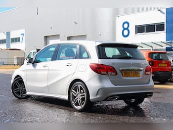 Used Mercedes-Benz B Class 2017 for sale - 79781065: Photo