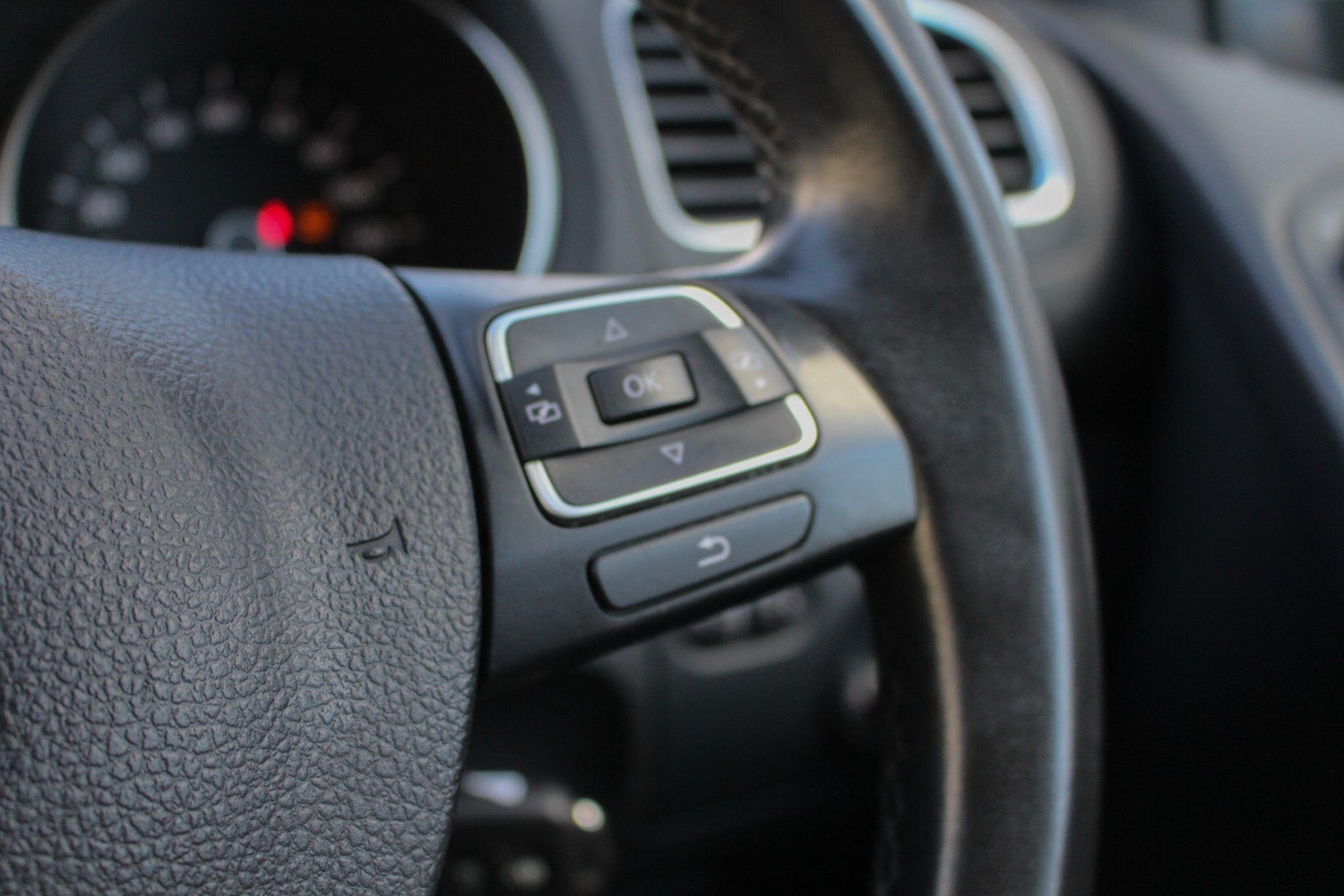 Used Volkswagen Golf 2012 for sale - 77709648: Photo 25