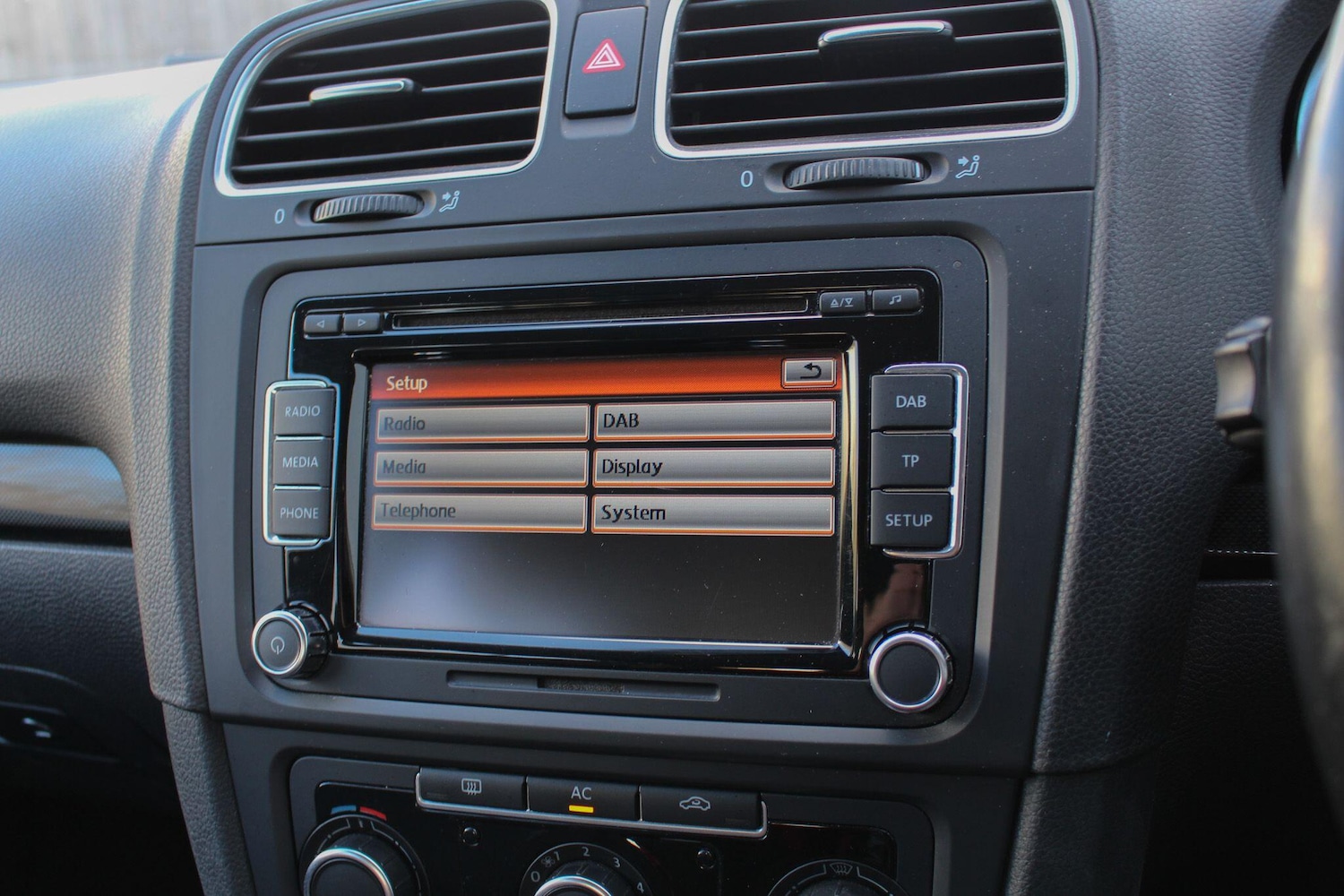 Used Volkswagen Golf 2012 for sale - 77709648: Photo 34