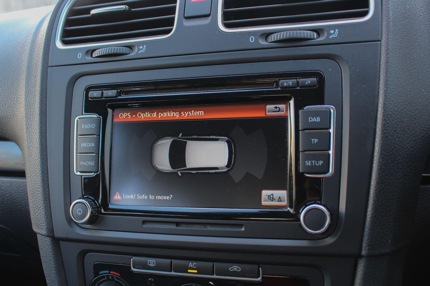 Used Volkswagen Golf 2012 for sale - 77709648: Photo 36