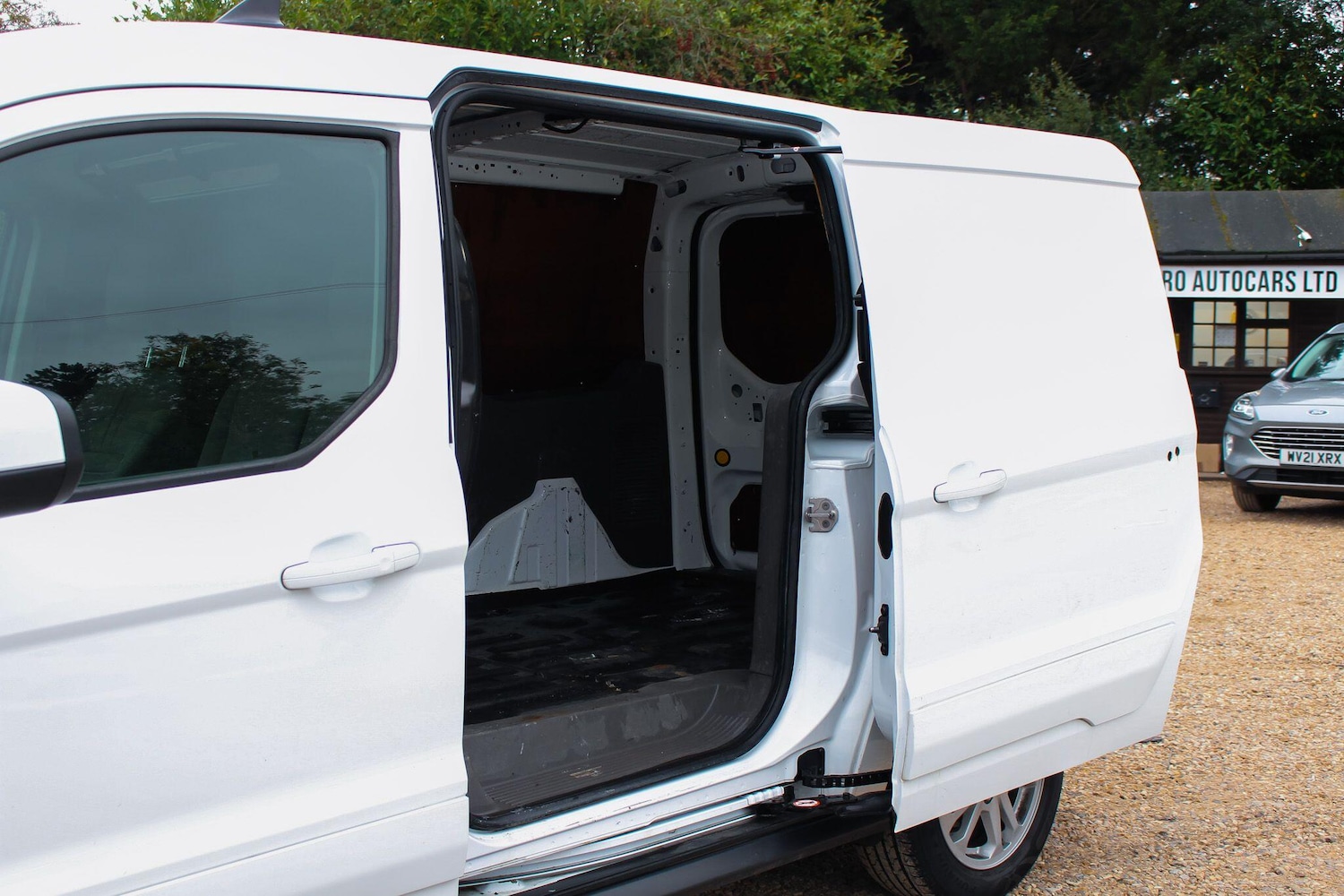 Used Ford Transit Connect 2020 for sale - 76259430: Photo 10