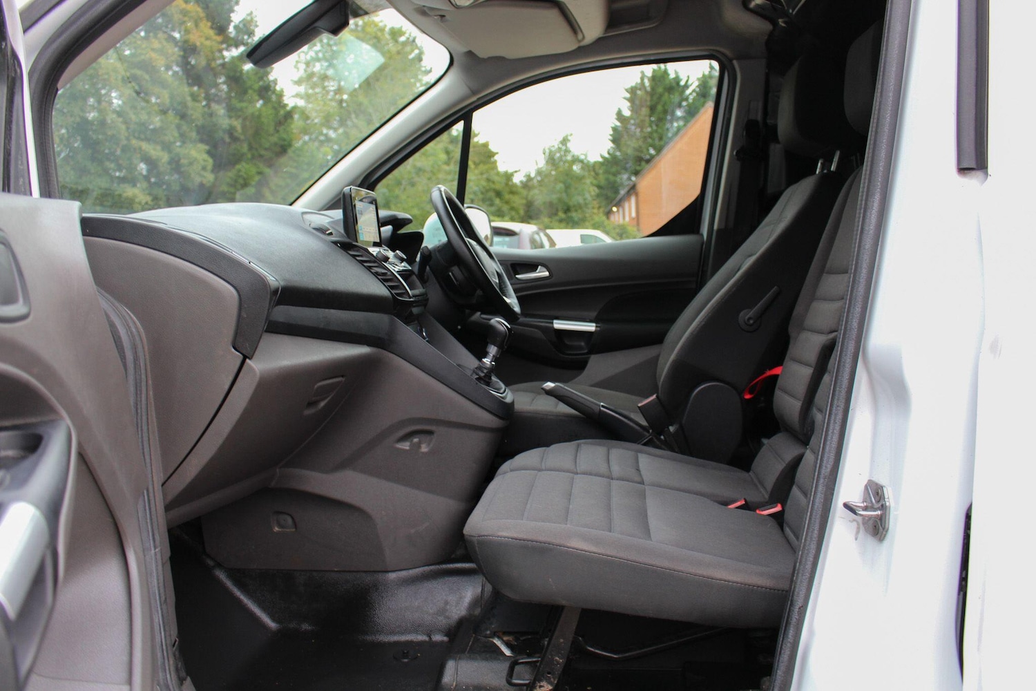 Used Ford Transit Connect 2020 for sale - 76259430: Photo 20