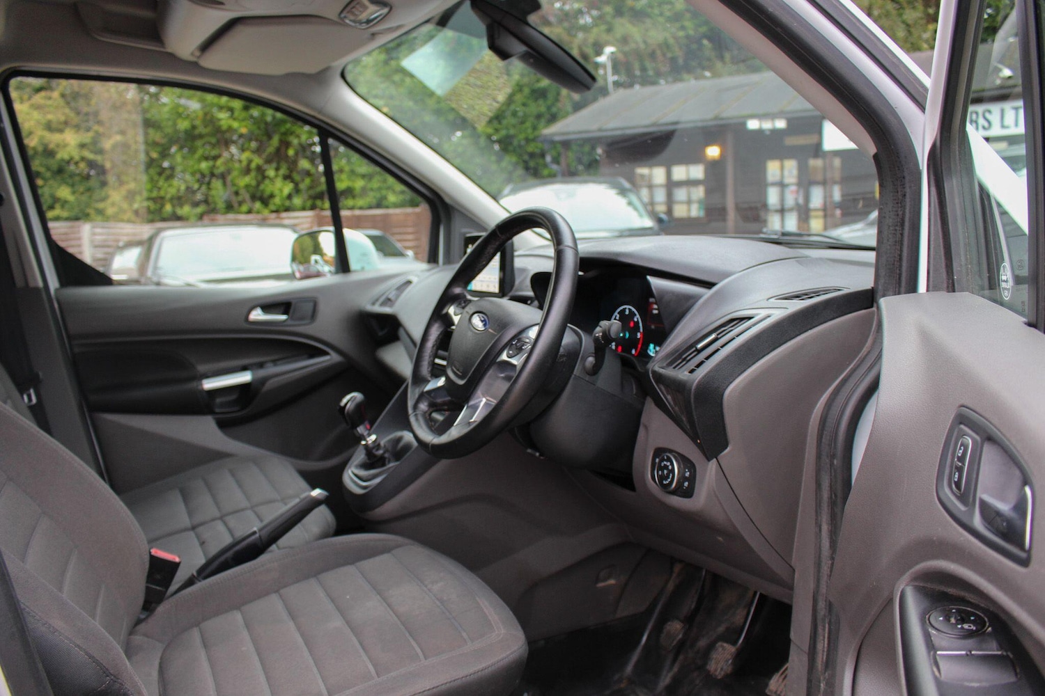 Used Ford Transit Connect 2020 for sale - 76259430: Photo 21