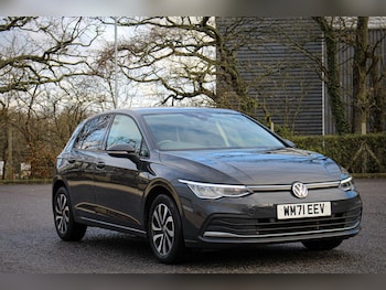 Used Volkswagen Golf 2022 for sale - 77175500: Photo