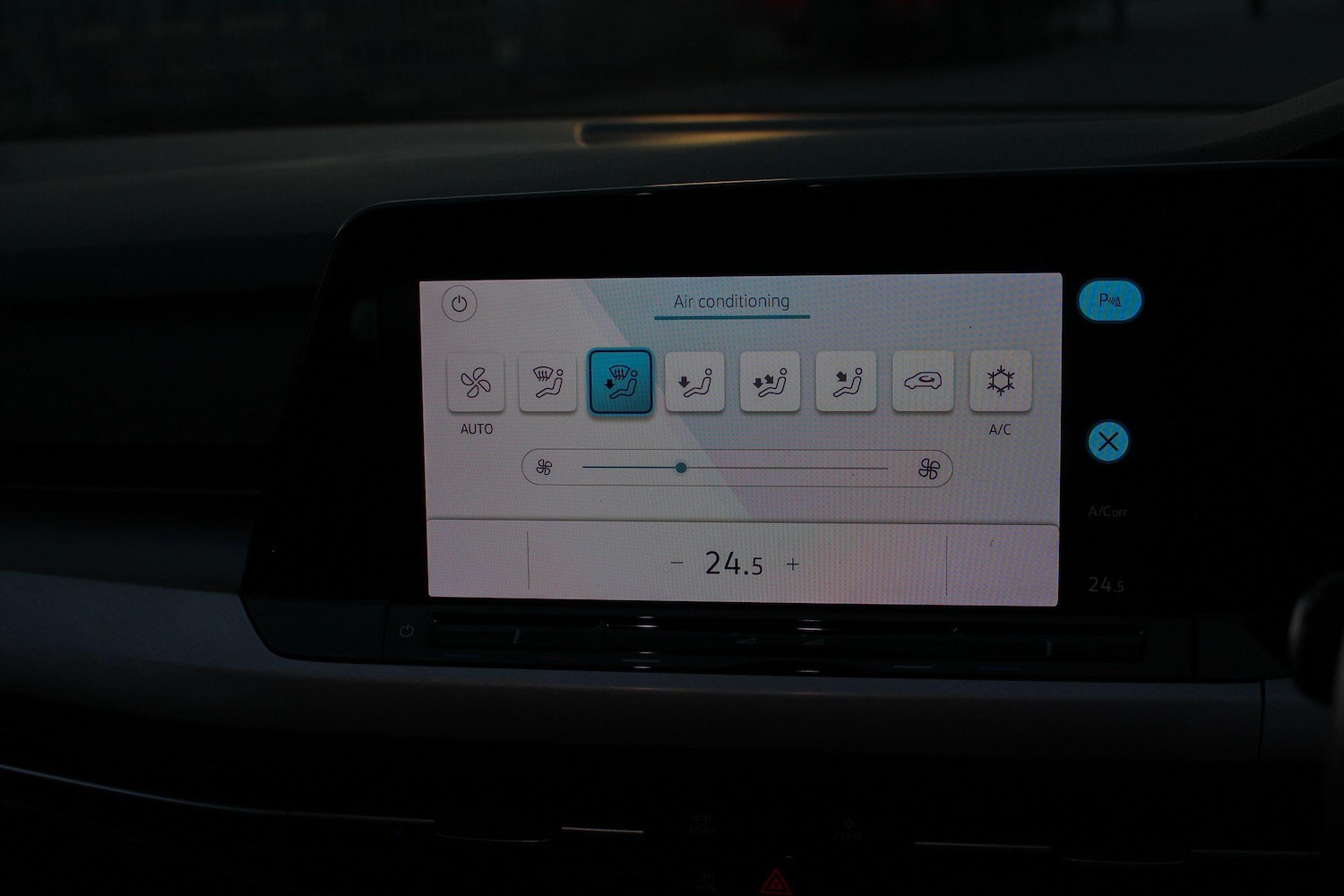 Used Volkswagen Golf 2023 for sale - 77440696: Photo 51