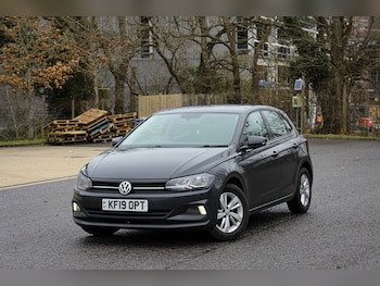 Used Volkswagen Polo 2019 for sale - 77624870: Photo