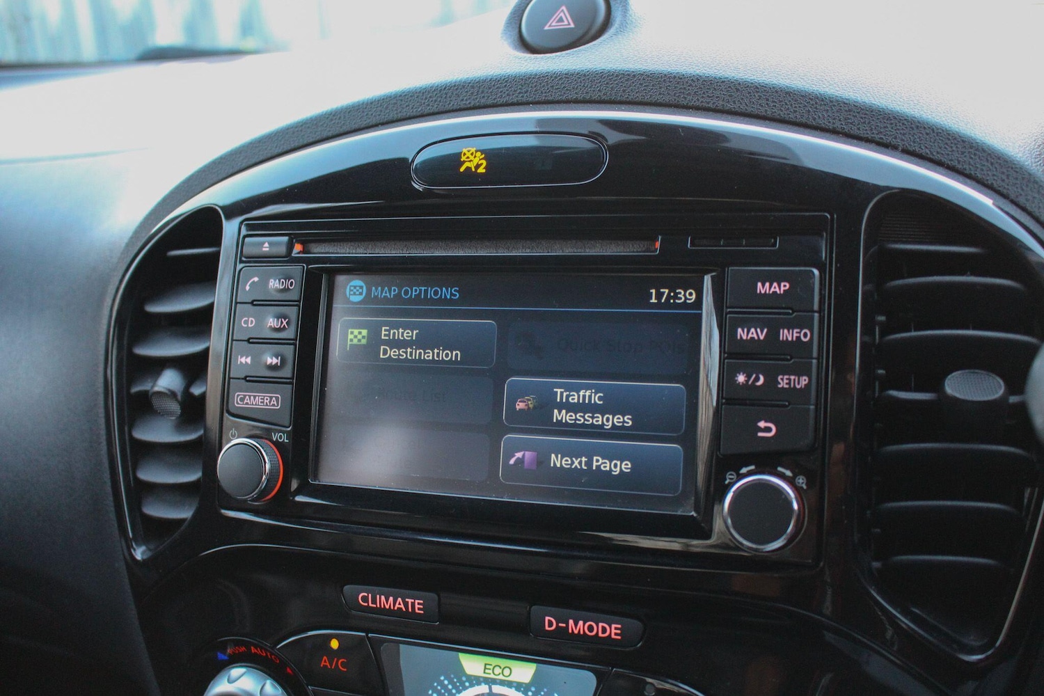 Used Nissan Juke 2016 for sale - 77783360: Photo 37