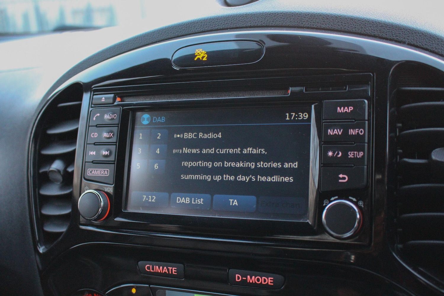 Used Nissan Juke 2016 for sale - 77783360: Photo 41