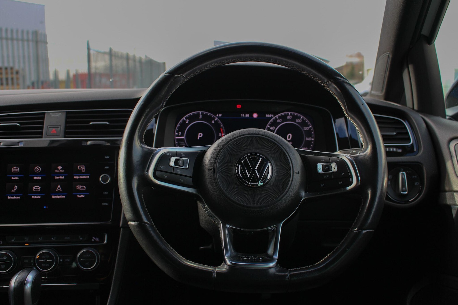 Used Volkswagen Golf 2019 for sale - 77549530: Photo 36