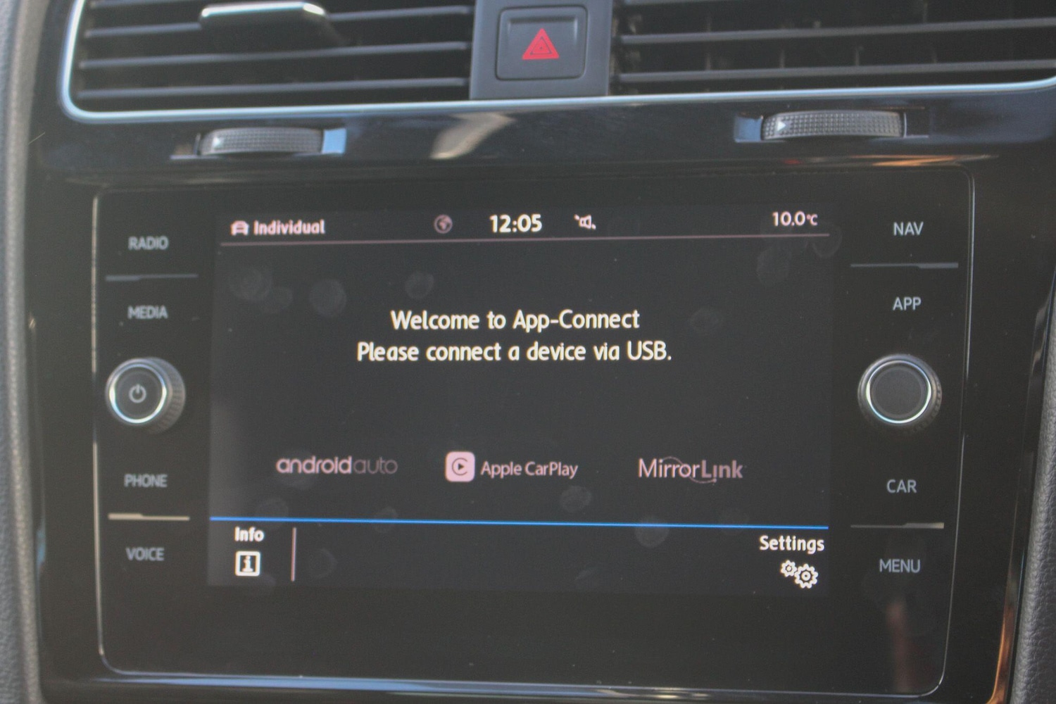 Used Volkswagen Golf 2019 for sale - 77549530: Photo 67