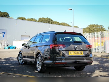 Used Volkswagen Passat 2021 for sale - 79544253: Photo