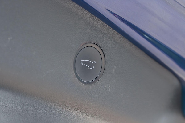 Used Tesla Model 3 2022 for sale - 76251158: Photo 13