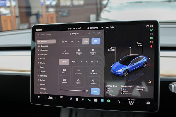 Used Tesla Model 3 2022 for sale - 76251158: Photo 60