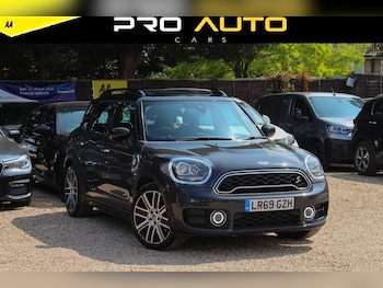 2019 (69) - 1.5 10kWh Cooper SE Exclusive Auto ALL4 Euro 6 (s/s) 5dr