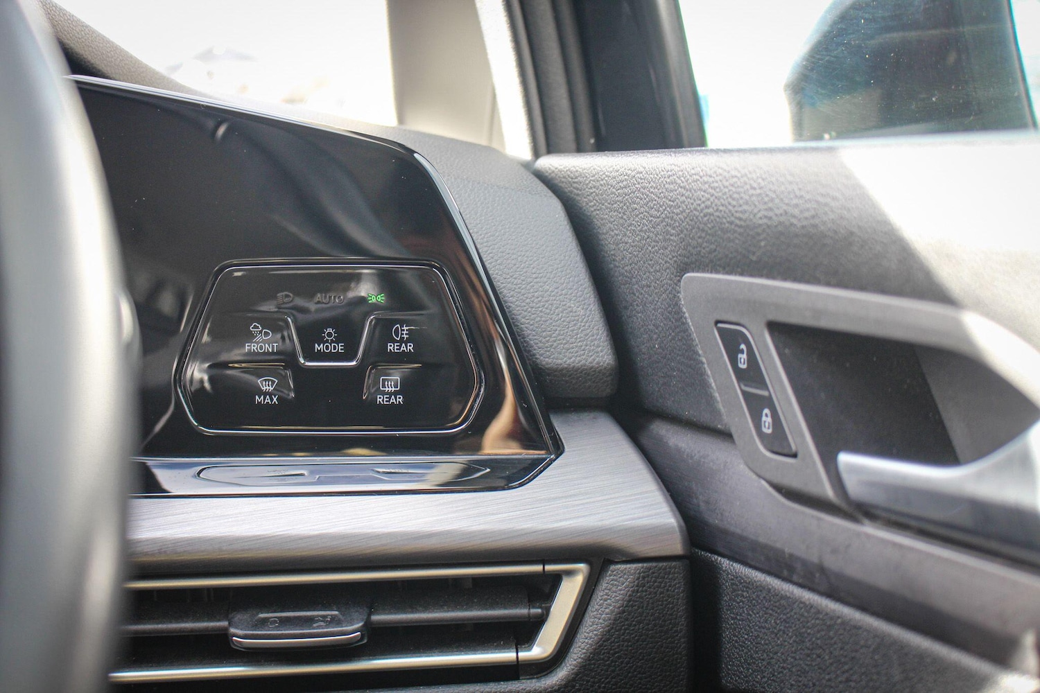 Used Volkswagen Golf for sale - 77305028: Photo 27