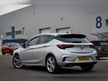 Used Vauxhall Astra 2018 for sale - 77645968: Photo