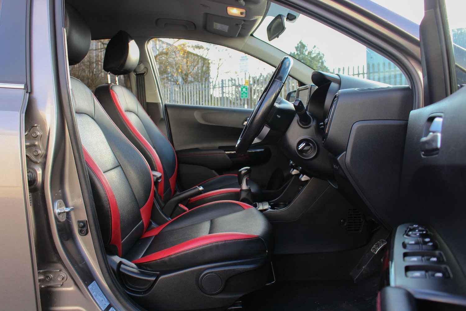 Used Kia Picanto 2018 for sale - 76935806: Photo 27