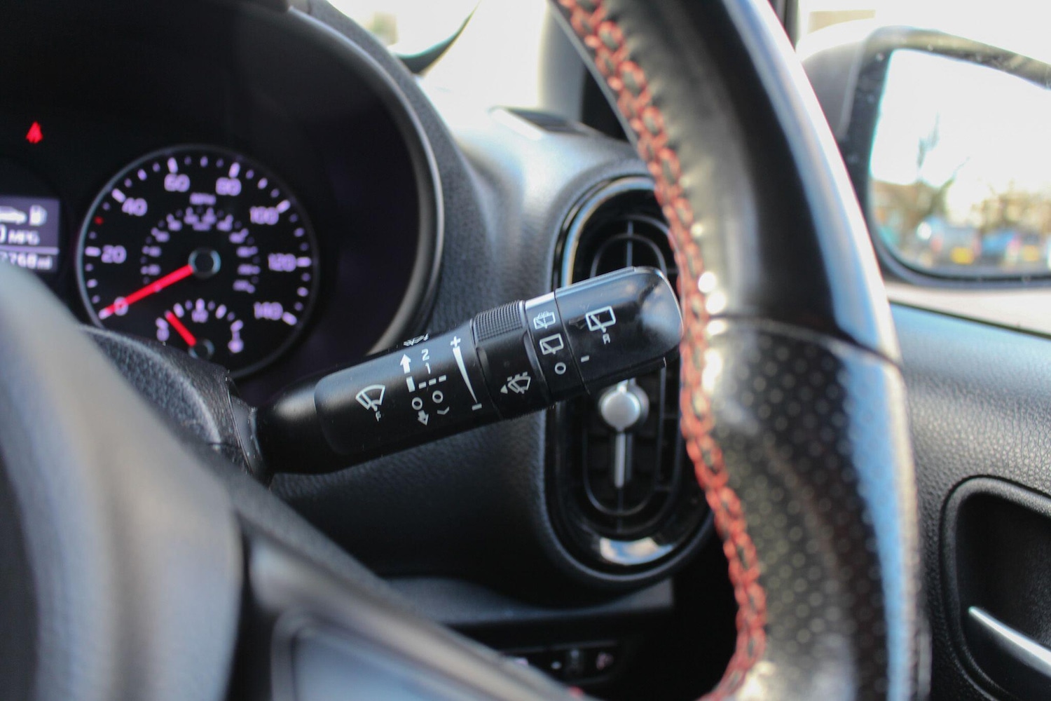 Used Kia Picanto 2018 for sale - 76935806: Photo 31