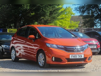 Used Honda Jazz 2019 for sale - 75232897: Photo