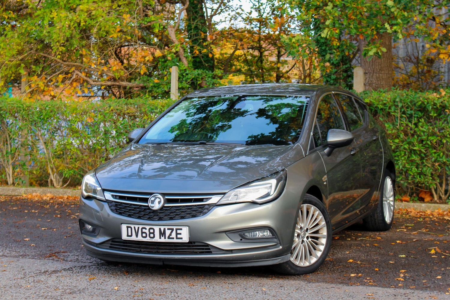 Used Vauxhall Astra 2018 for sale - 76781168: Photo 2