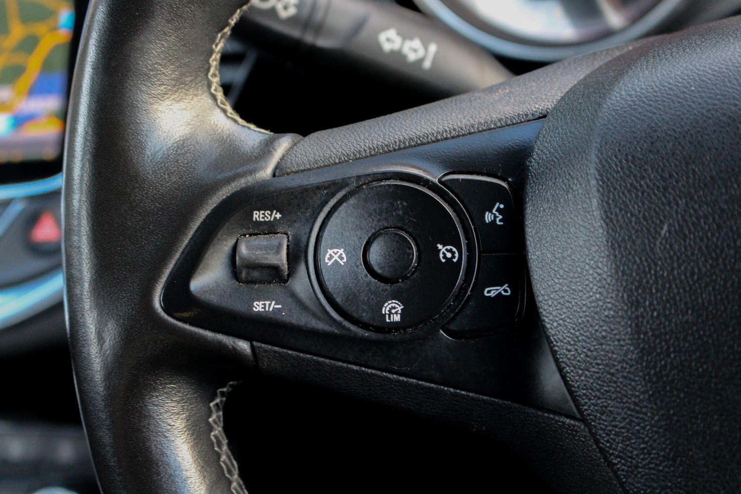 Used Vauxhall Astra 2018 for sale - 76781168: Photo 33