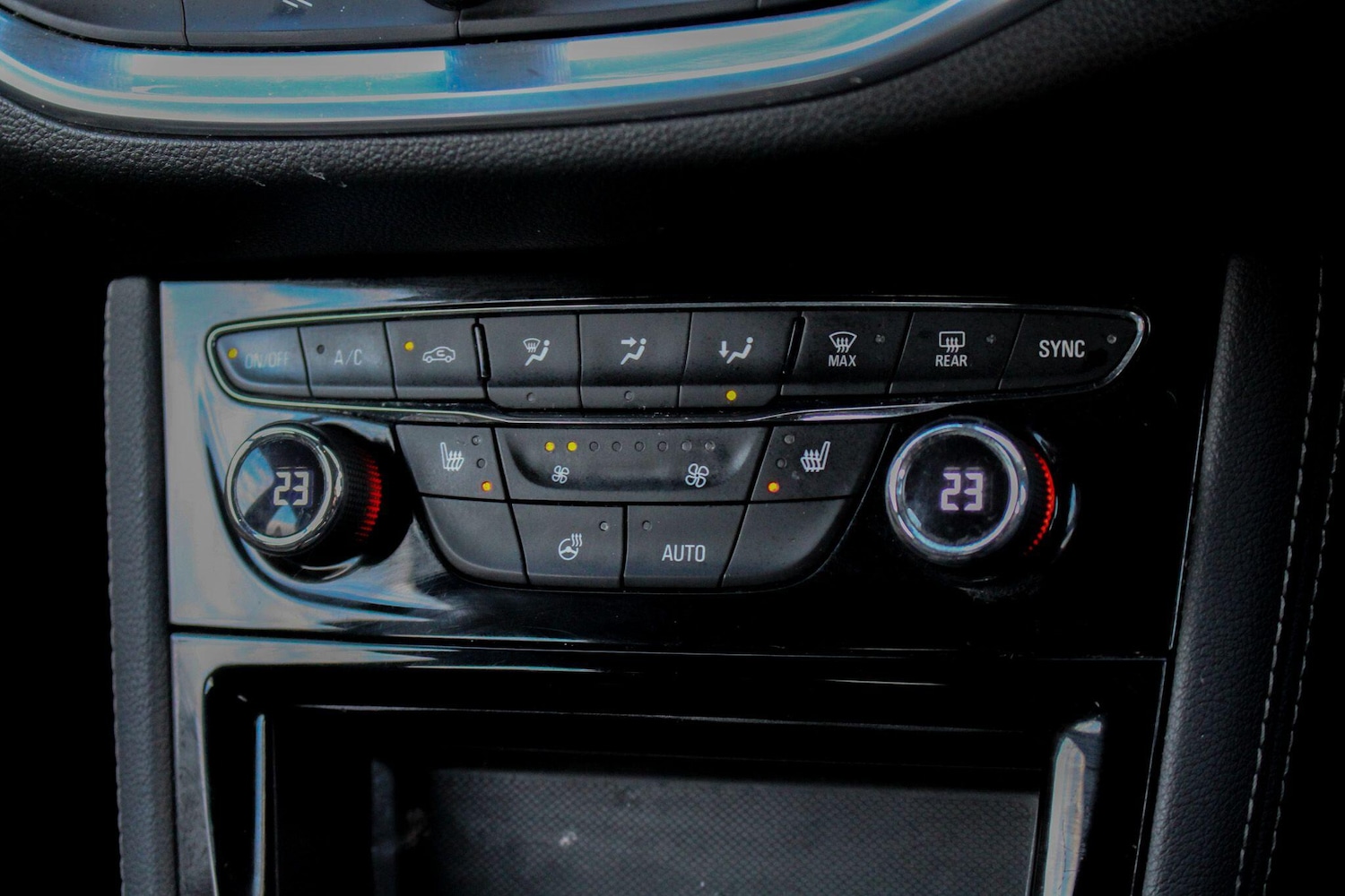 Used Vauxhall Astra 2018 for sale - 76781168: Photo 37