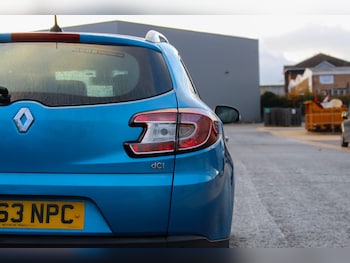 Used Renault Megane 2013 for sale - 76865558: Photo