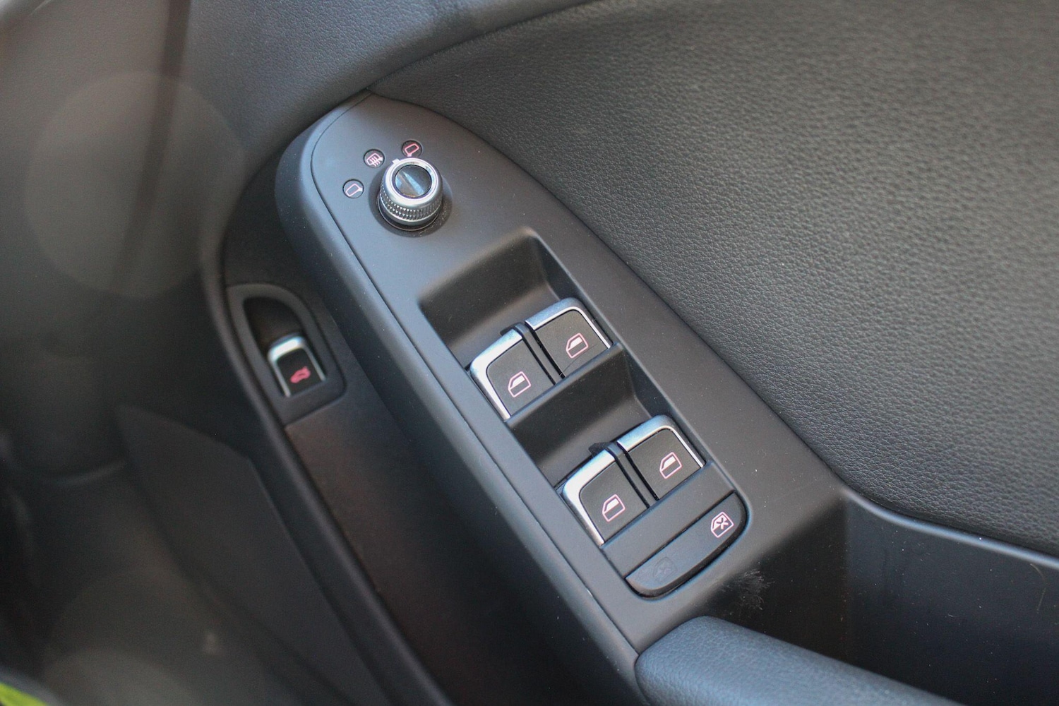 Used Audi A4 2013 for sale - 76457862: Photo 30