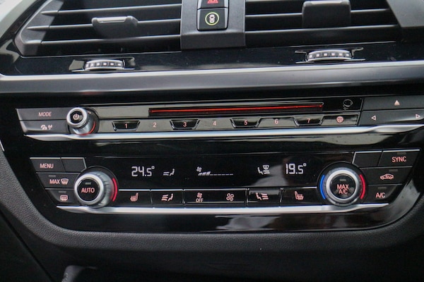 Used BMW X4 2019 for sale - 75623345: Photo 73