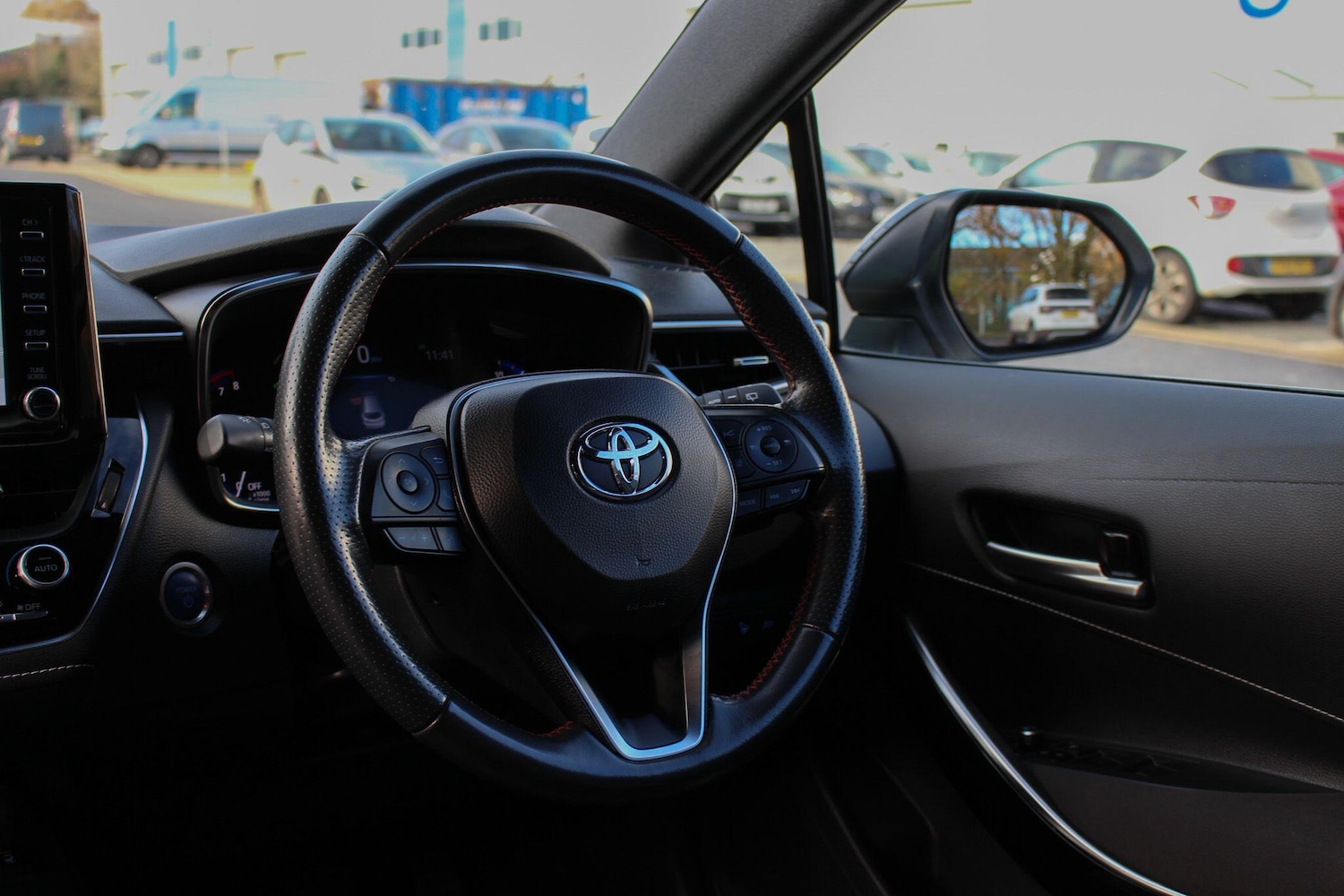 Used Toyota Corolla 2021 for sale - 76832105: Photo 30