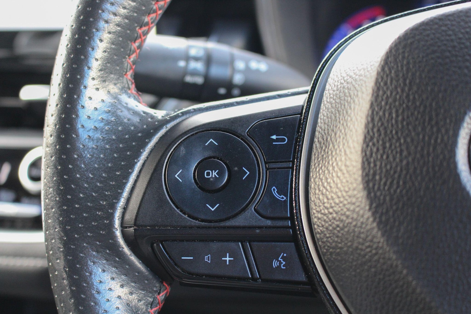 Used Toyota Corolla 2021 for sale - 76832105: Photo 37