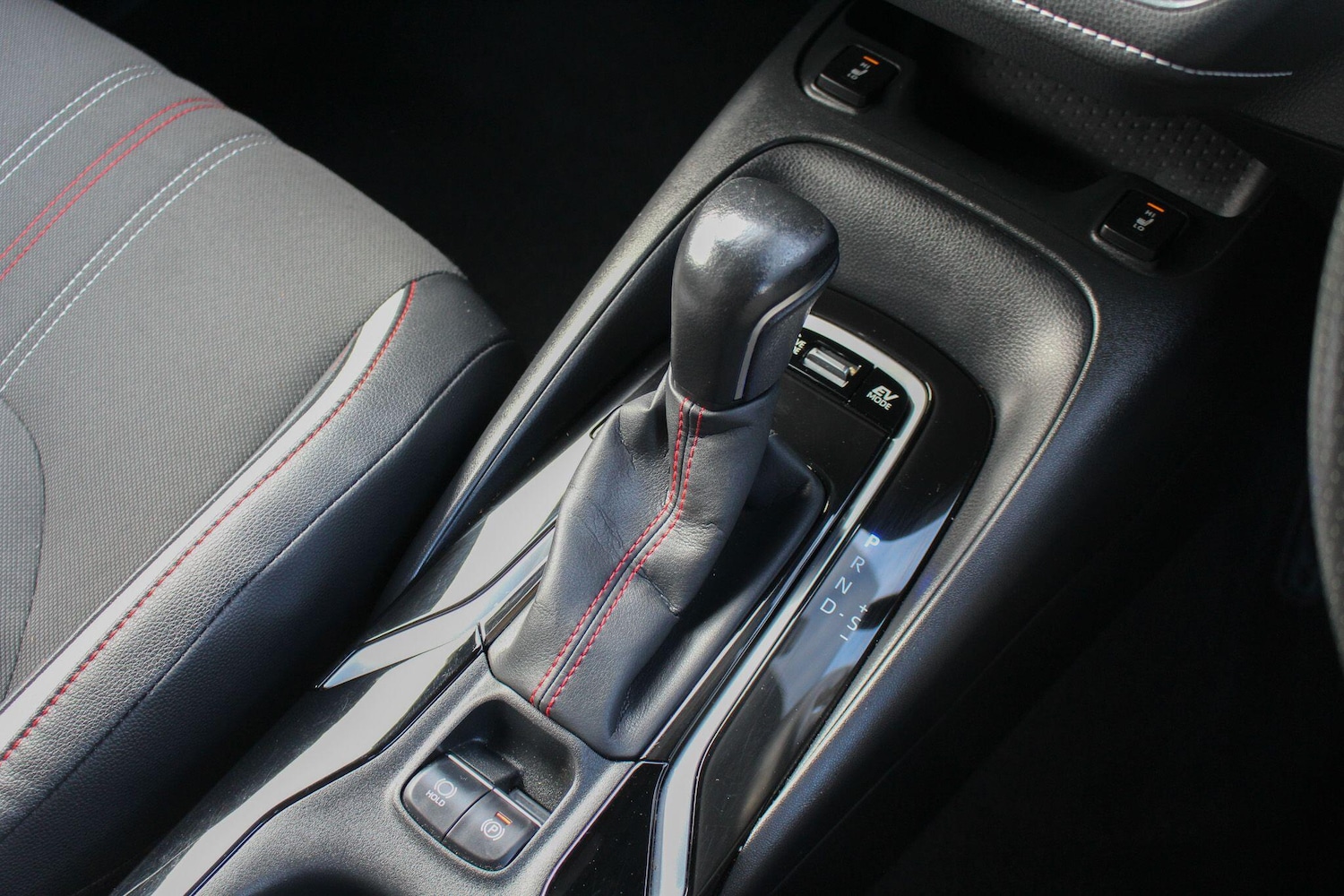 Used Toyota Corolla 2021 for sale - 76832105: Photo 40