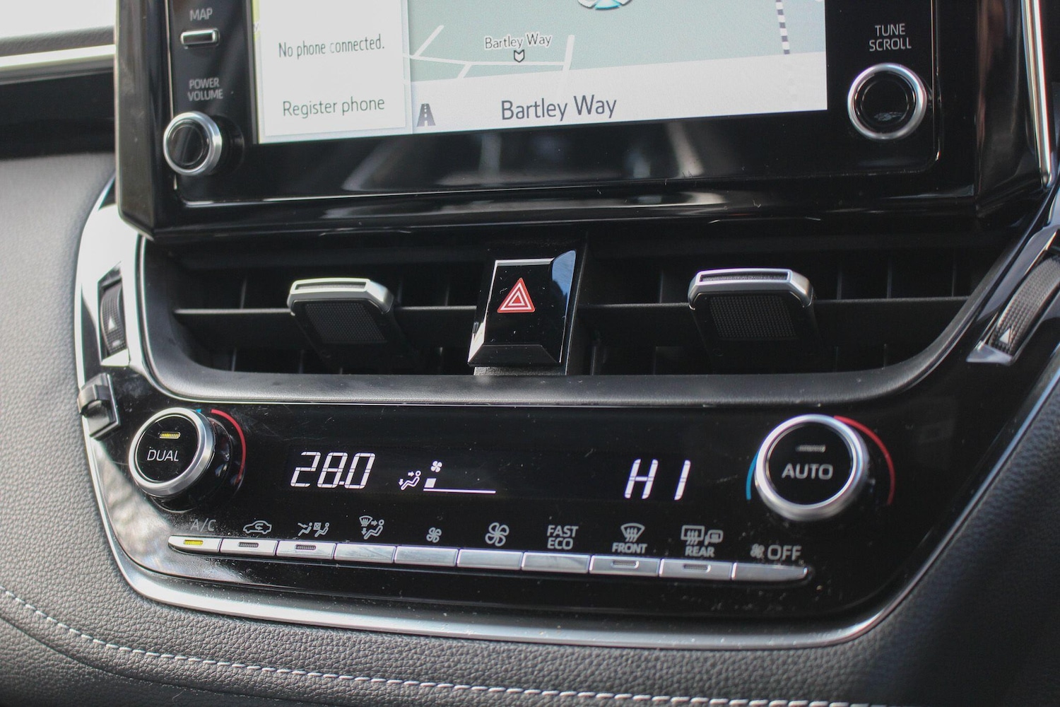 Used Toyota Corolla 2021 for sale - 76832105: Photo 44