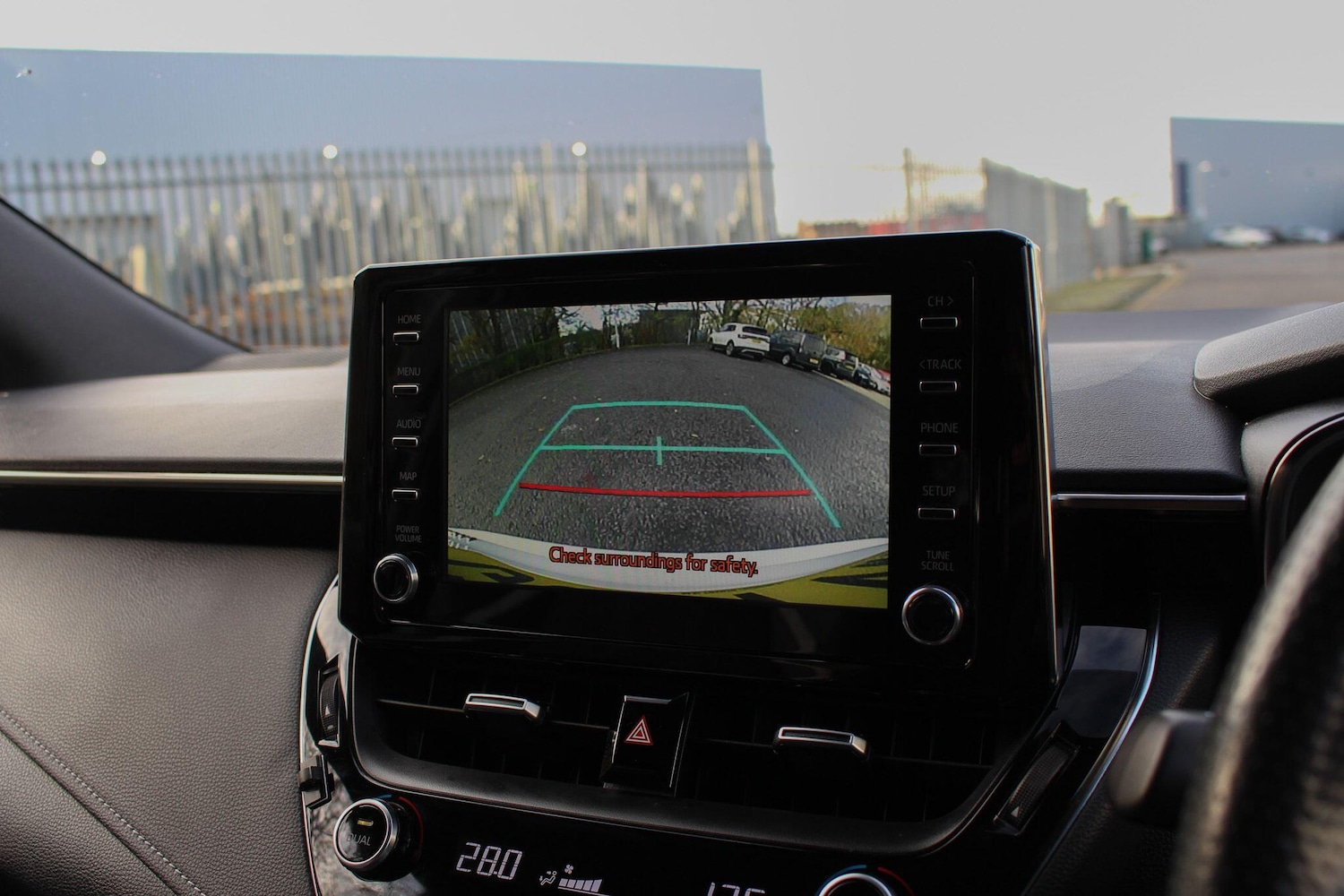 Used Toyota Corolla 2021 for sale - 76832105: Photo 51