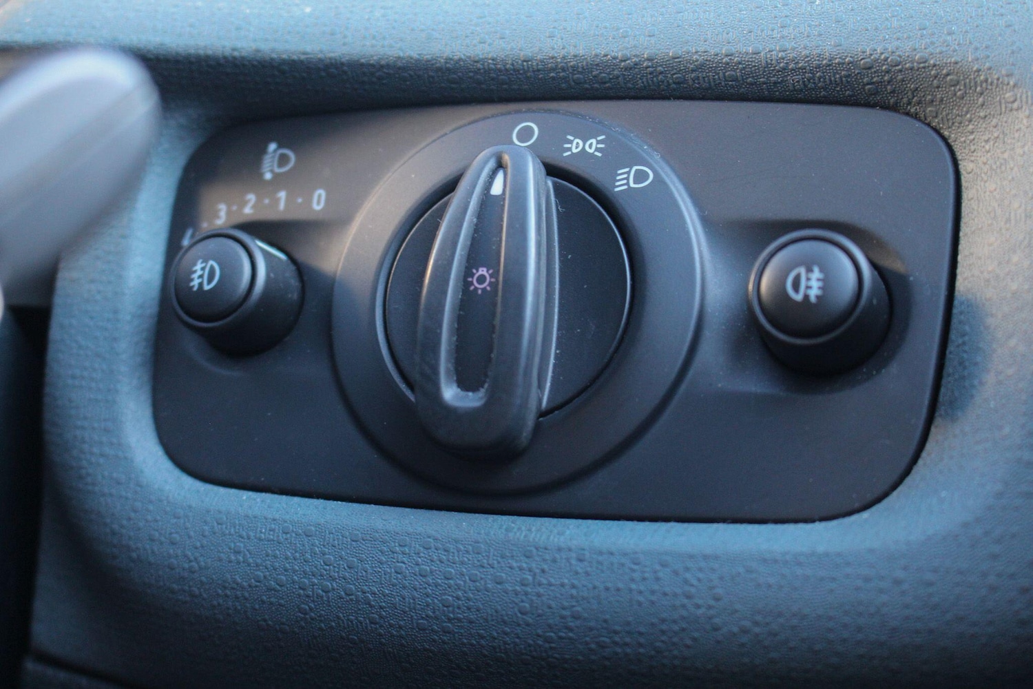 Used Ford Fiesta 2010 for sale - 77202976: Photo 36