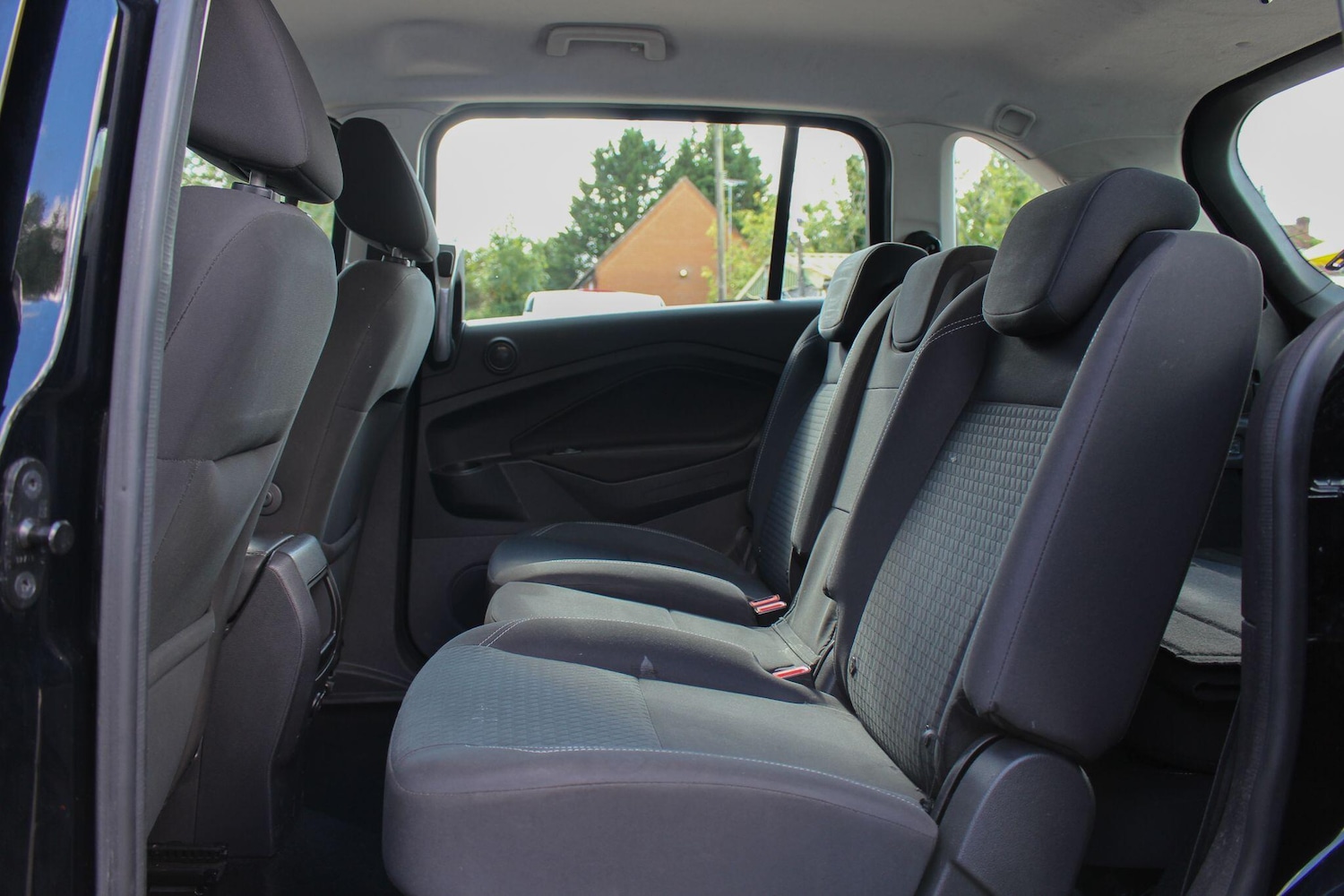 Used Ford Grand C-Max 2016 for sale - 76094561: Photo 18